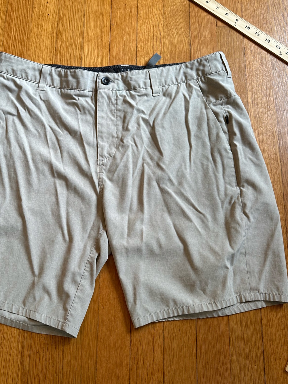 Vuori Men's  Tan Shorts - Lightweight Summer Staple
